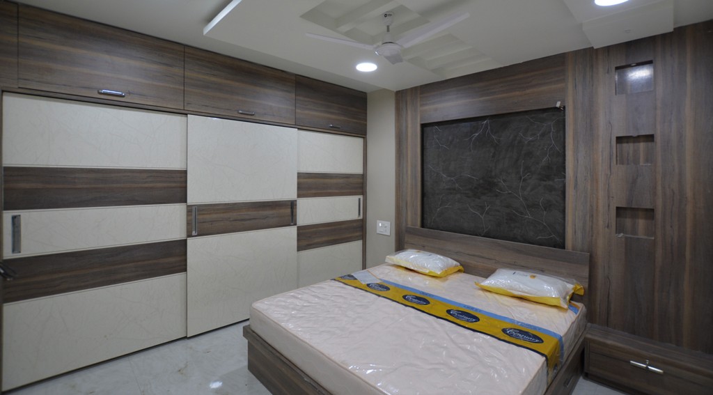 4 — Mr And Mrs. Anantaramulu, Kondapalli